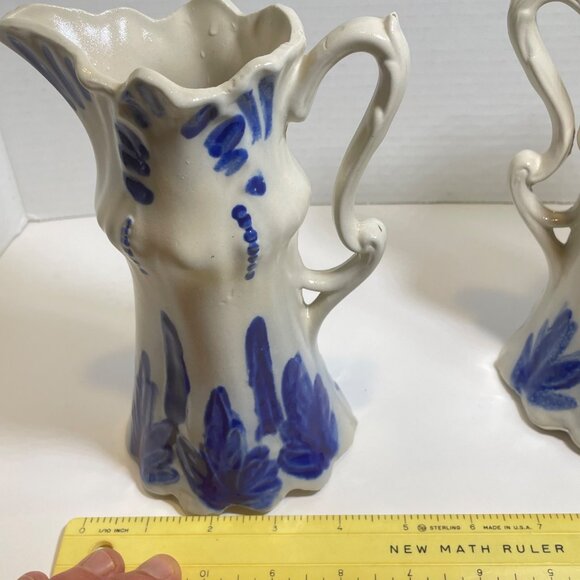 Vintage Blue & White Ceramic Pitchers With Scalloped Edges & Floral Design - Set - Picture 10 of 11